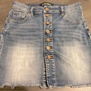 Denim mini Skirt - Blue Jean - Button Front/Back pockets - some Stretch Sz Sm